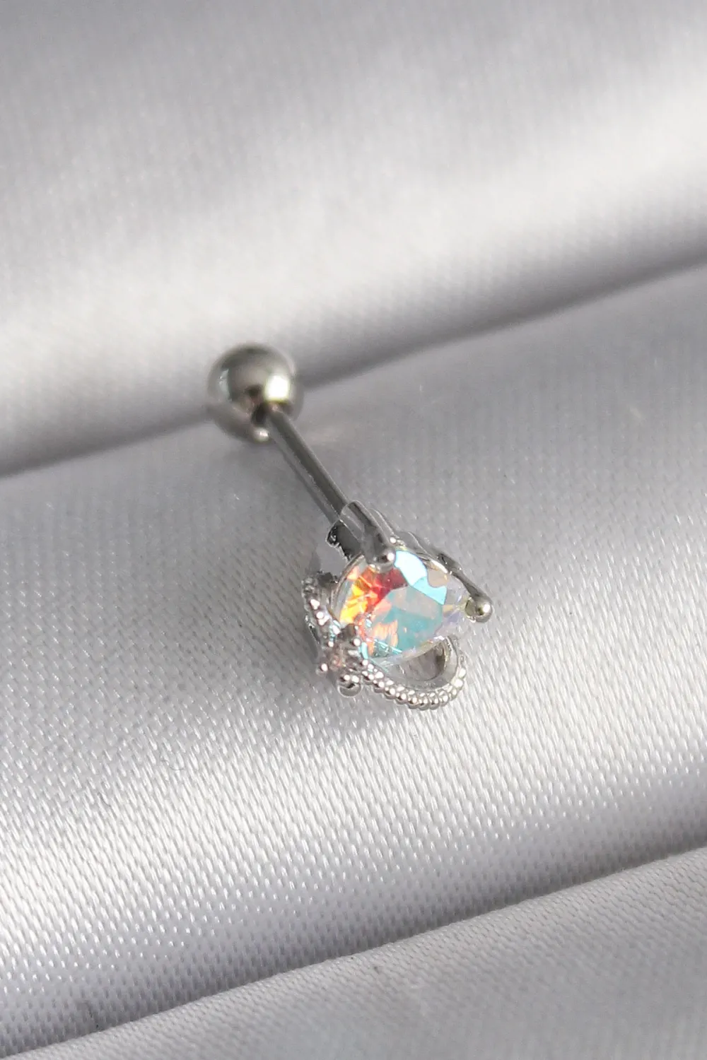 ietaks™ 316L Çelik Gümüş Renk Zirkon Taşlı Kalp Tragus Piercing