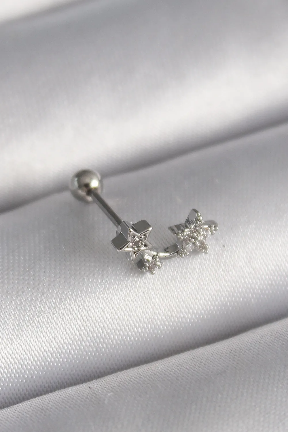 ietaks™ 316L Çelik Gümüş Renk Zirkon Taşlı Yıldız Tragus Piercing
