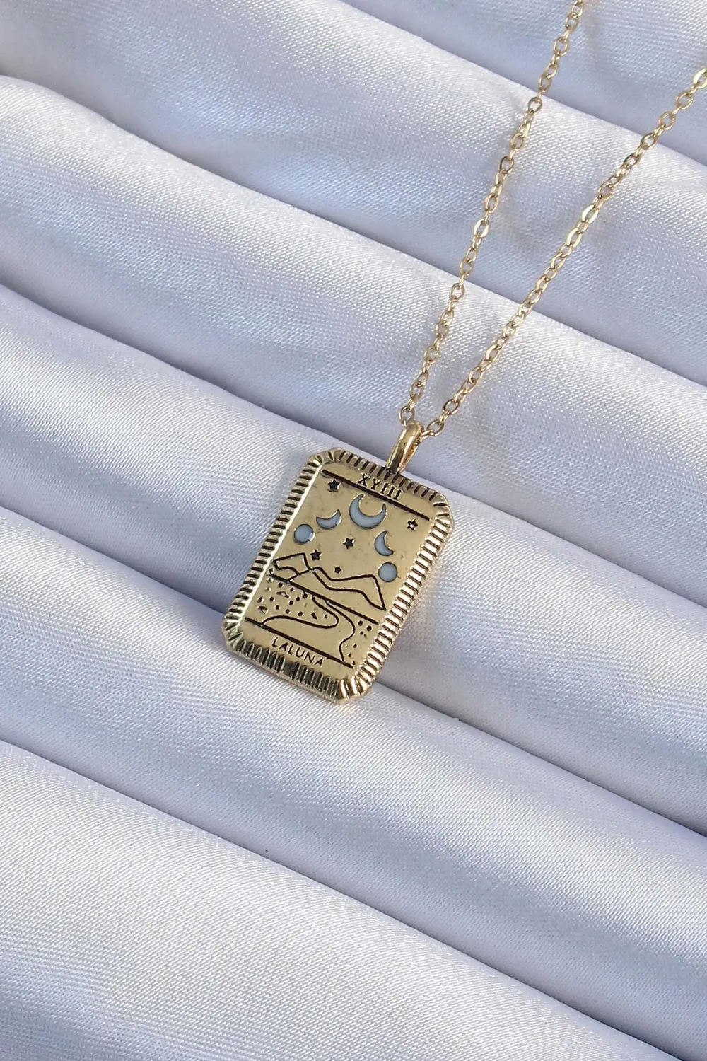 ietaks™ 316L Çelik Zincir Eskitme Altın Renk Ay Figürlü Tarot Kolye
