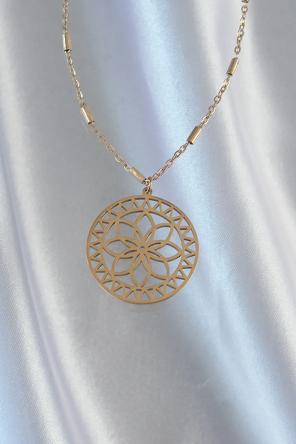 ietaks™ 316L Çelik Zincir Gold Renk Lotus Model Kolye