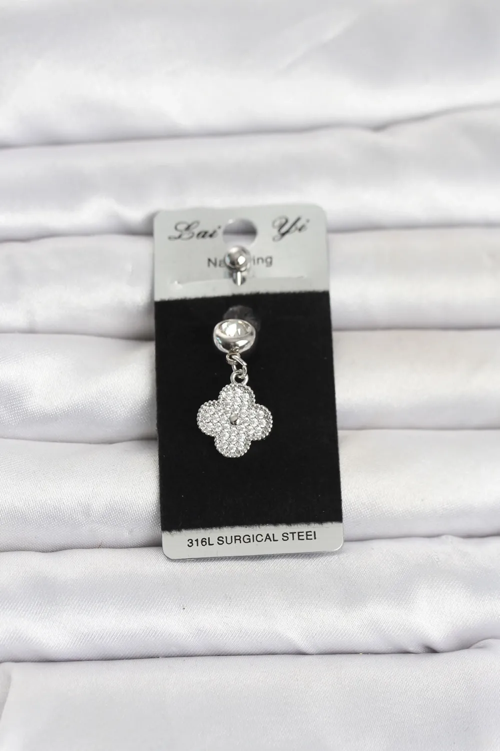 316L Cerrahi Çelik Sallantılı Yonca Model Göbek Piercing