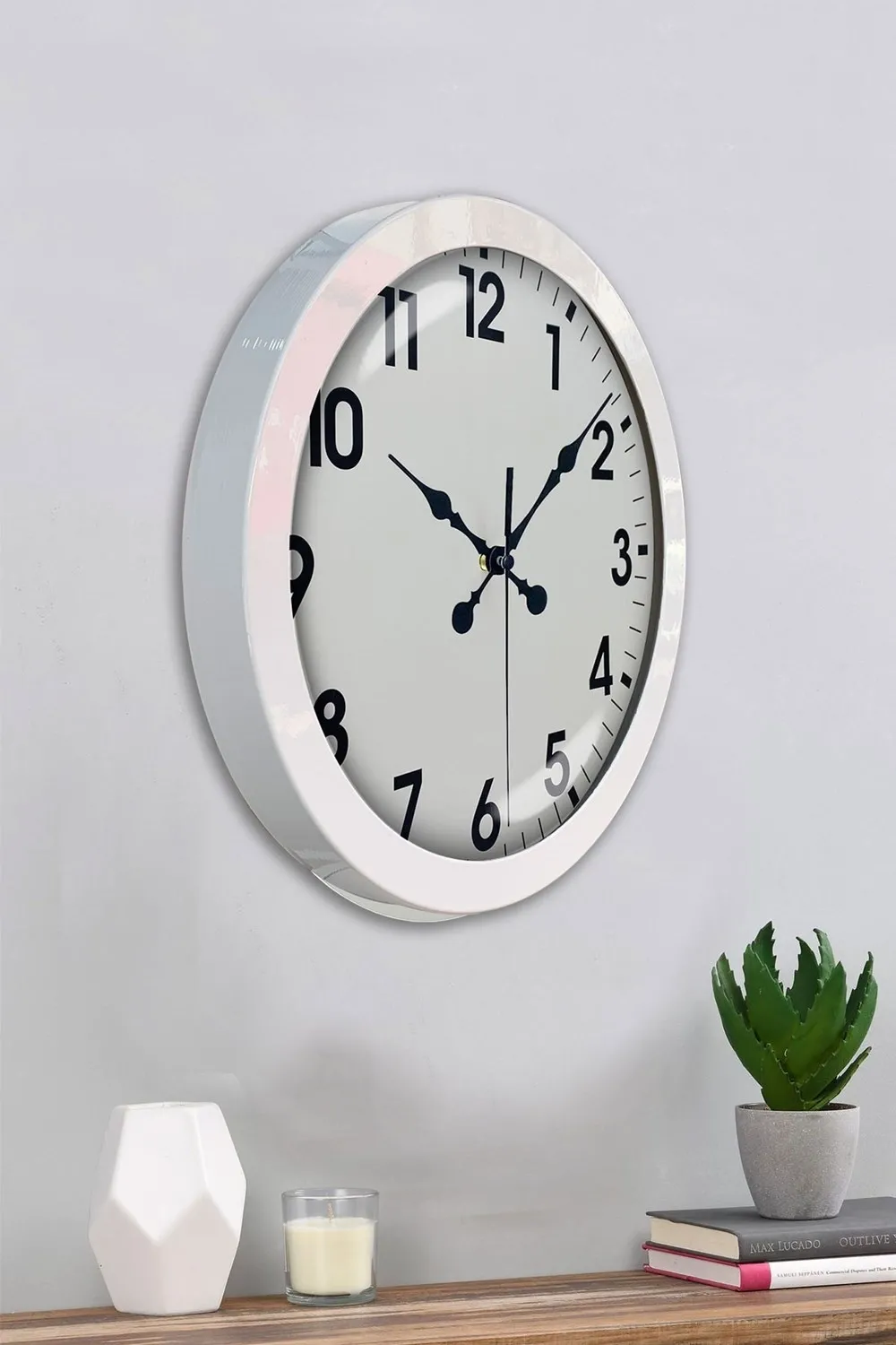 36 cm Beyaz Metal Standart Duvar Saati