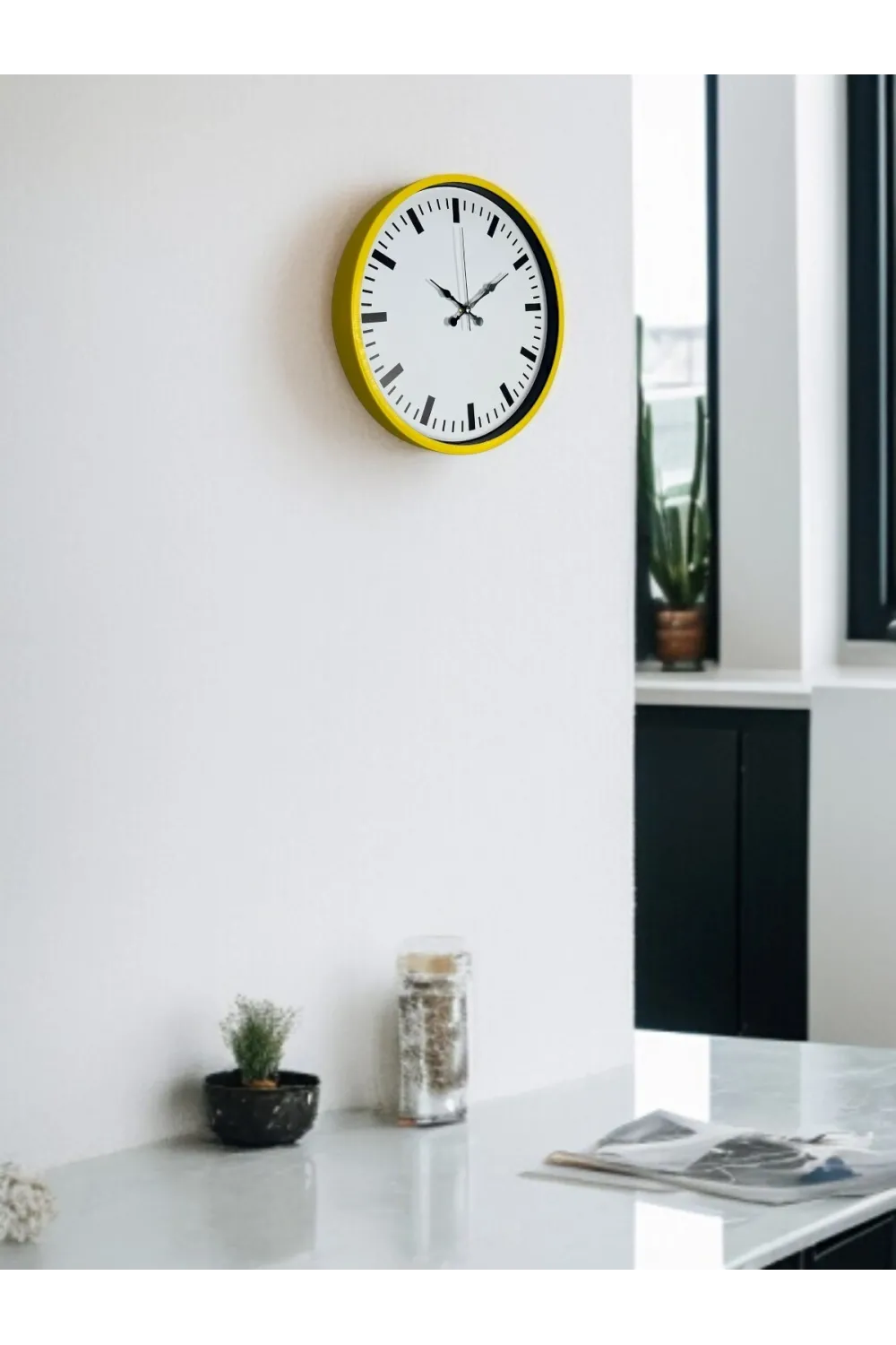 36 Cm Sarı Dekoratif Duvar Saati