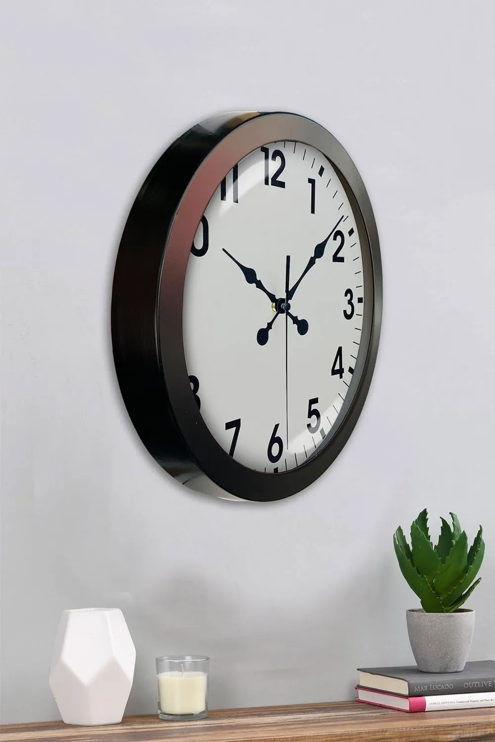 36 cm Siyah Metal Standart Duvar Saati