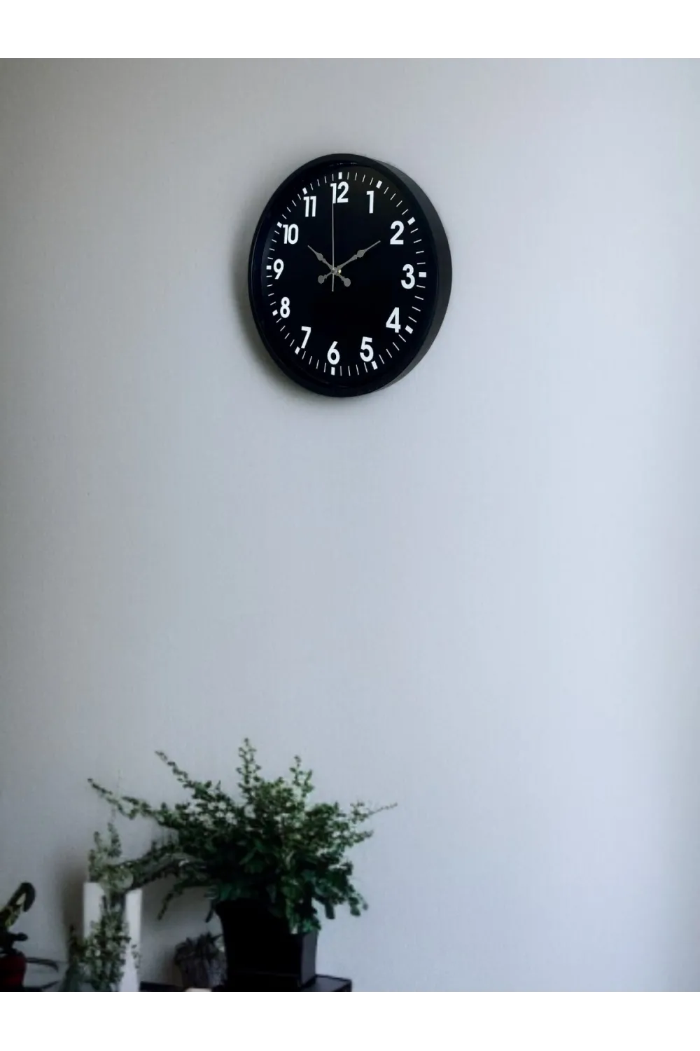 36 Cm Siyah Modern Duvar Saati