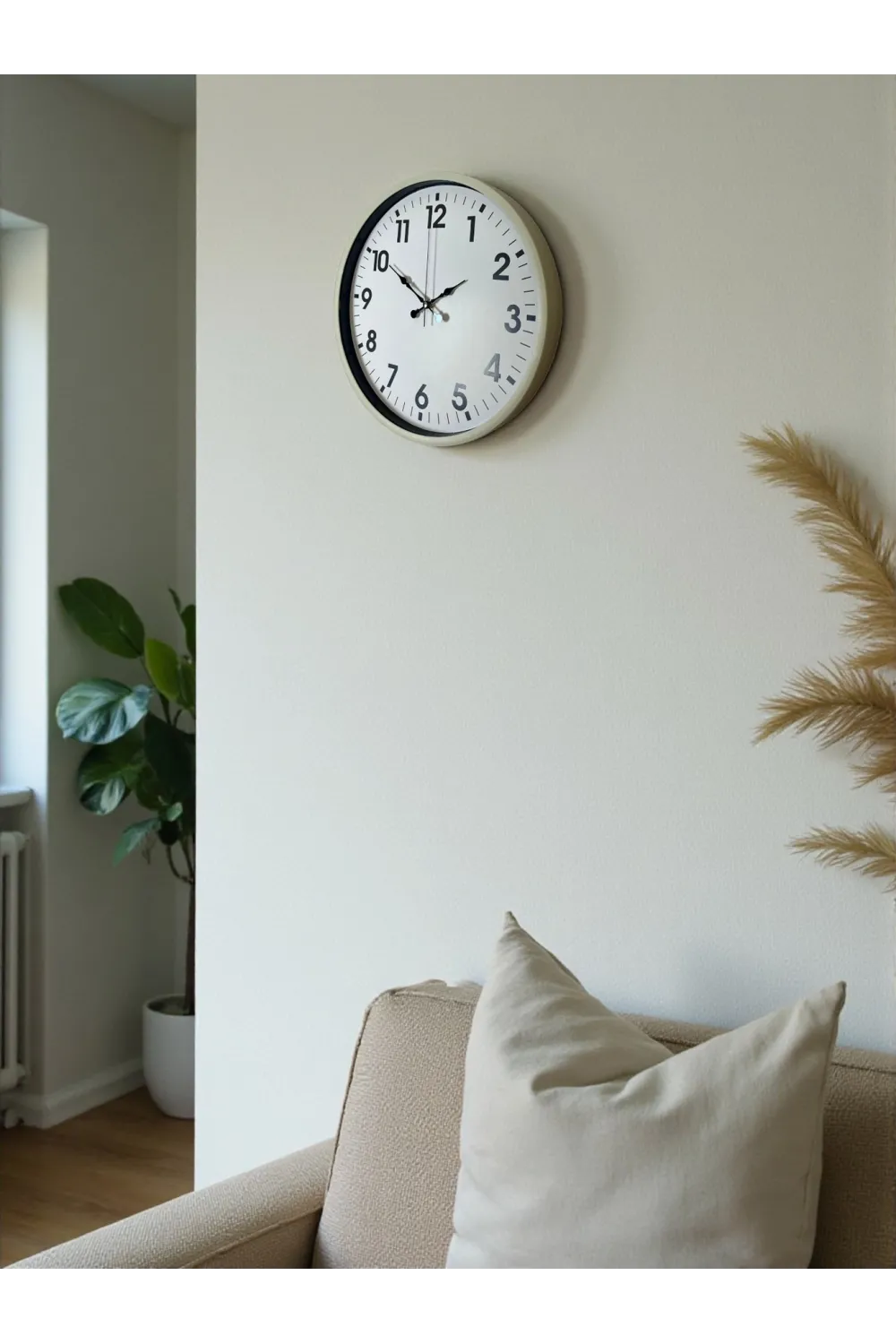 36 Cm Standart Krem Duvar Saati
