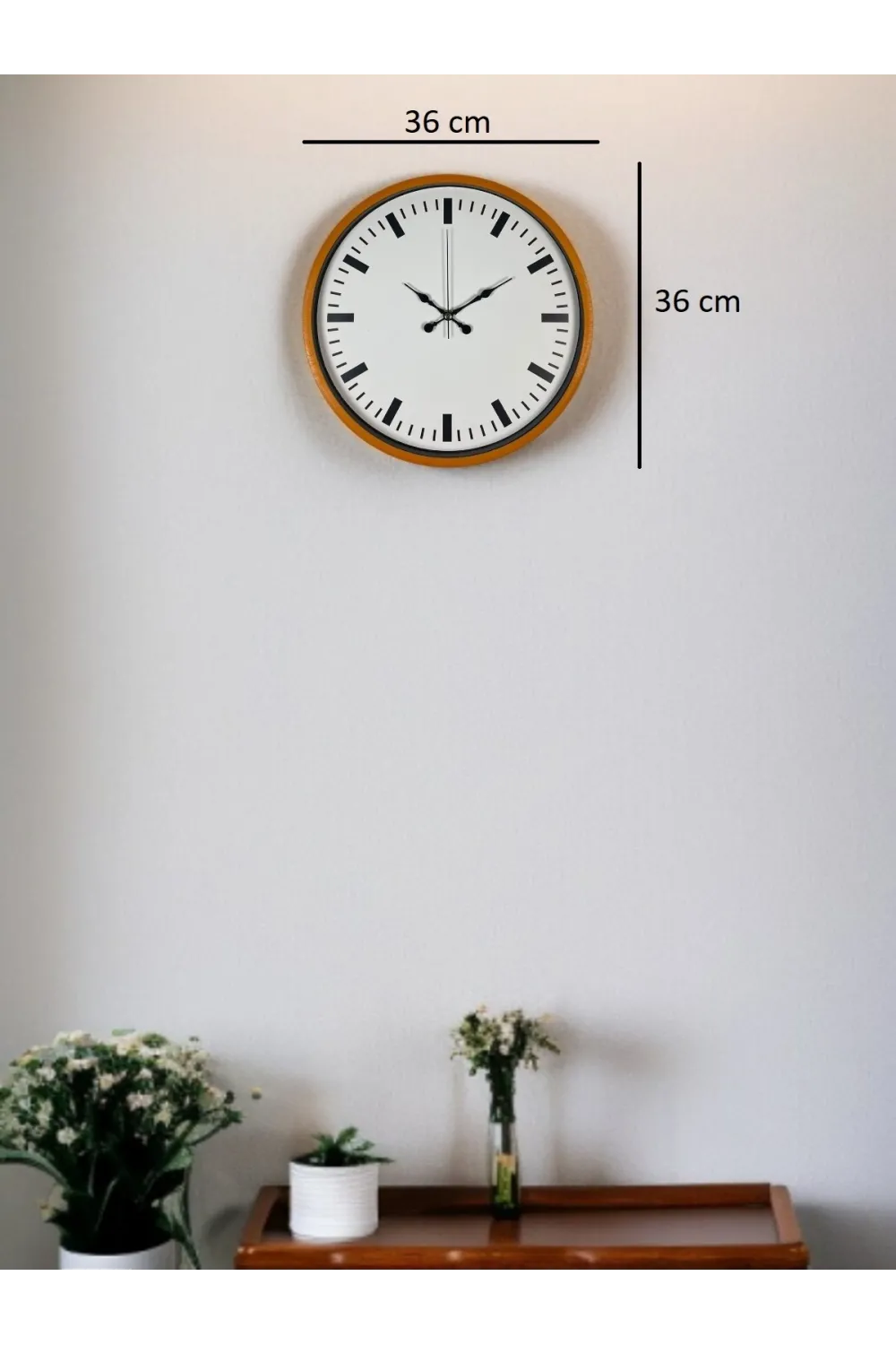 36 Cm Turuncu Sade Şık Duvar Saati