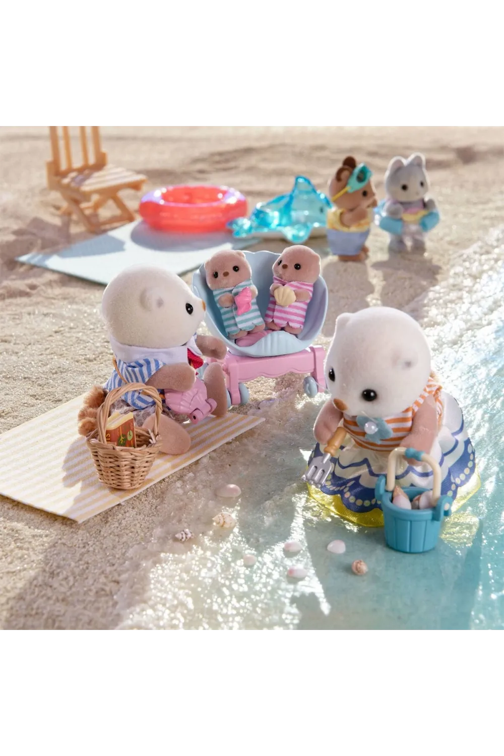 5803 Sylvanian Families Su Samuru Ailesi +3 yaş
