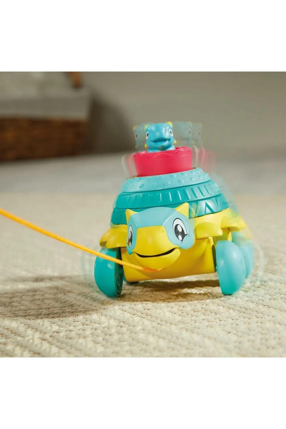 73410 Tomy Toomies Jurassic World Diz ve Çek Anki +12 ay