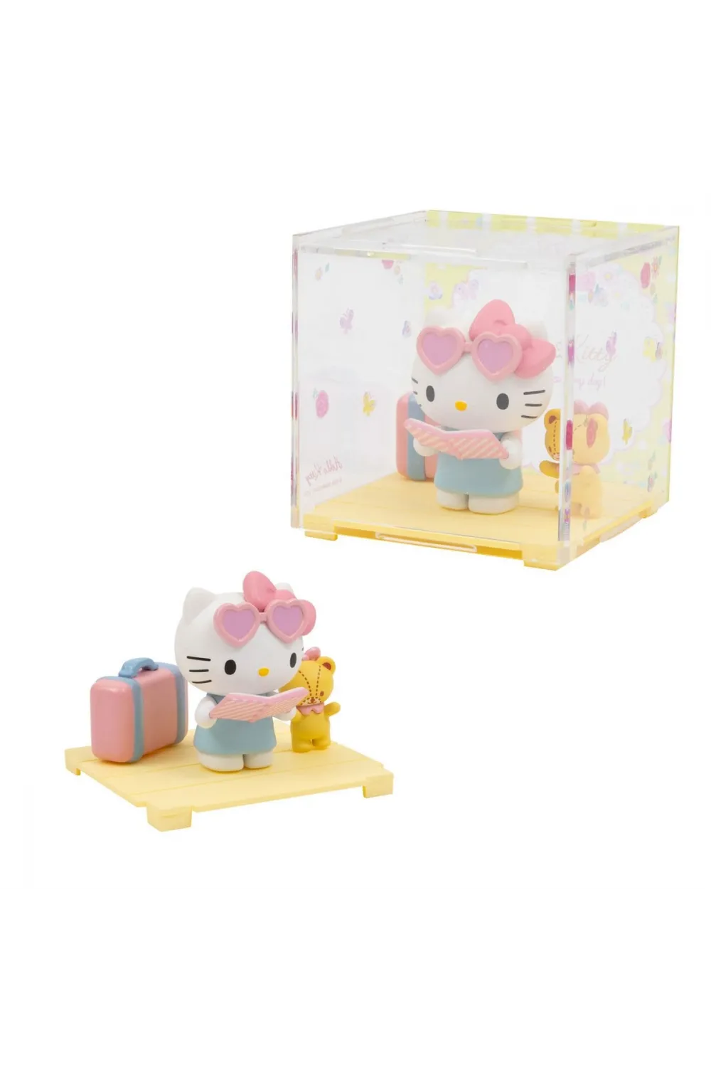 HKT38100 Hello Kitty ve Oyun Arkadaşı