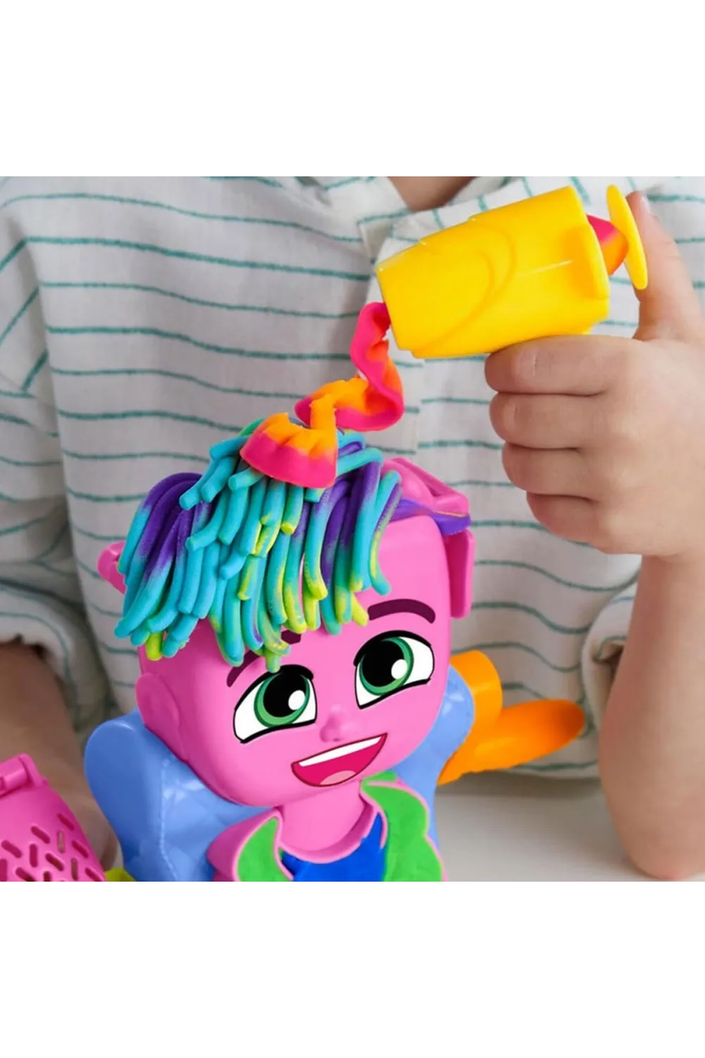 F8807 Play-Doh Renkli Kuaför Salonu+3 yaş