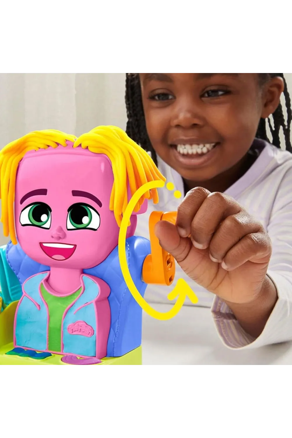 F8807 Play-Doh Renkli Kuaför Salonu+3 yaş