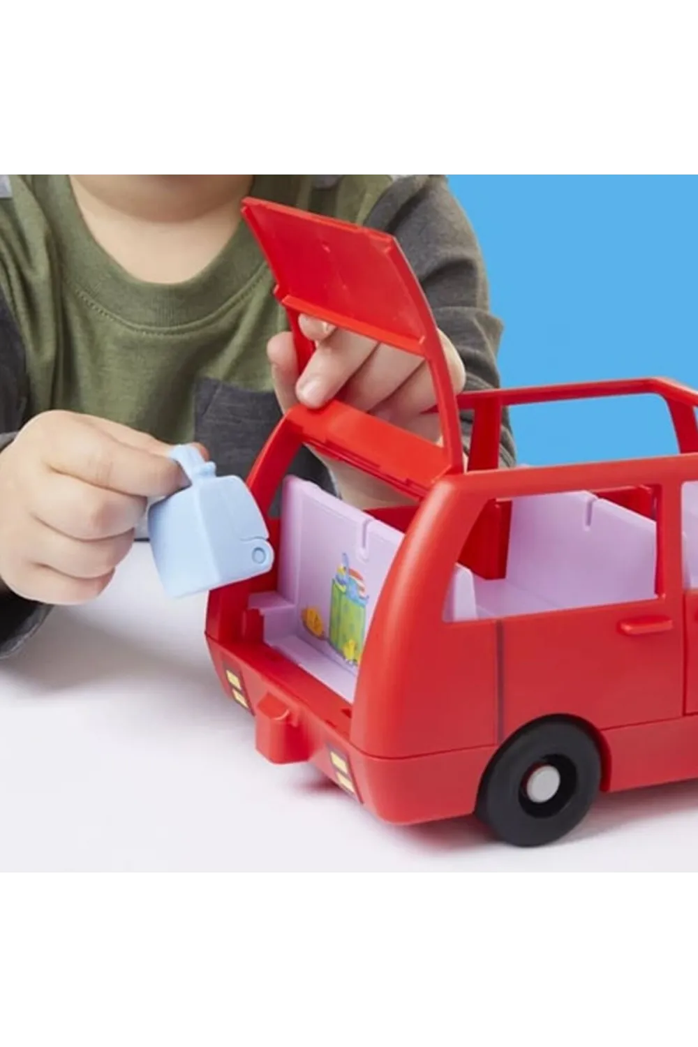 G0541 Peppa Pig Peppanın Büyük Aile Arabası +3 yaş