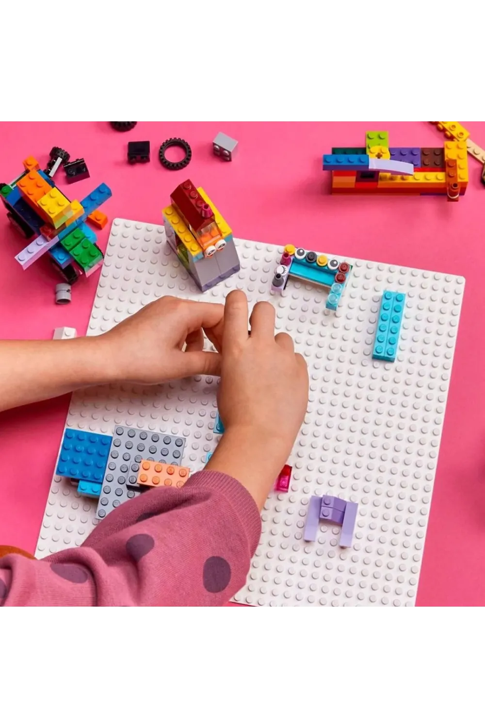 11026 LEGO® Classic Beyaz Taban 1 parça +4 yaş