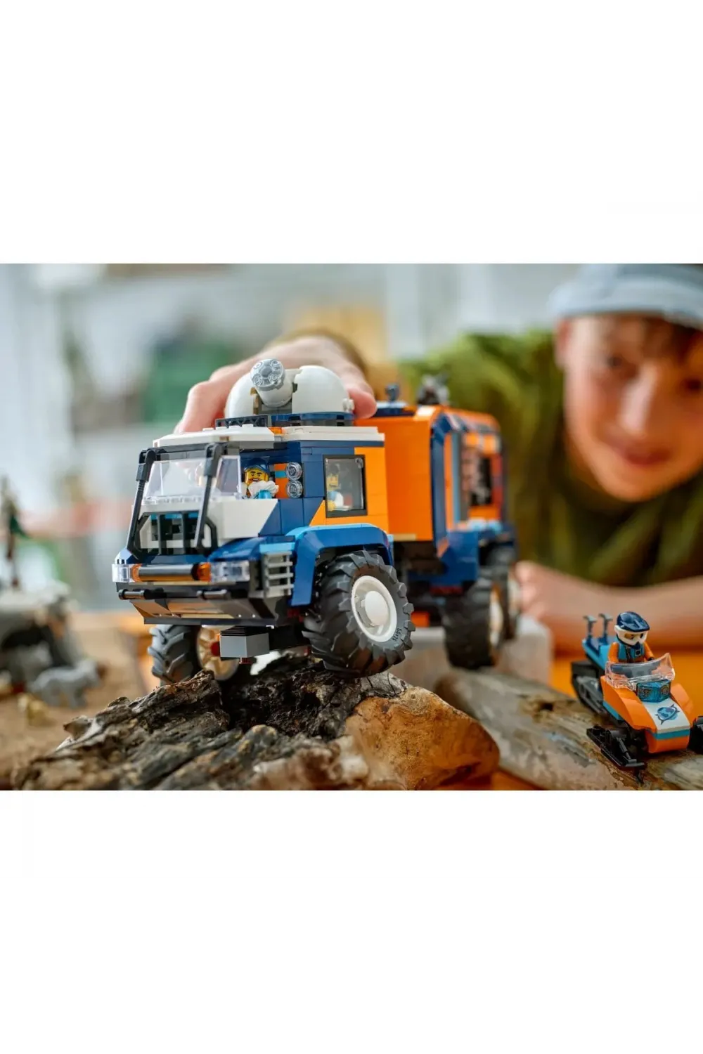 60471 Lego City Kutup Keşif Kamyonu 1064 parça +8 yaş