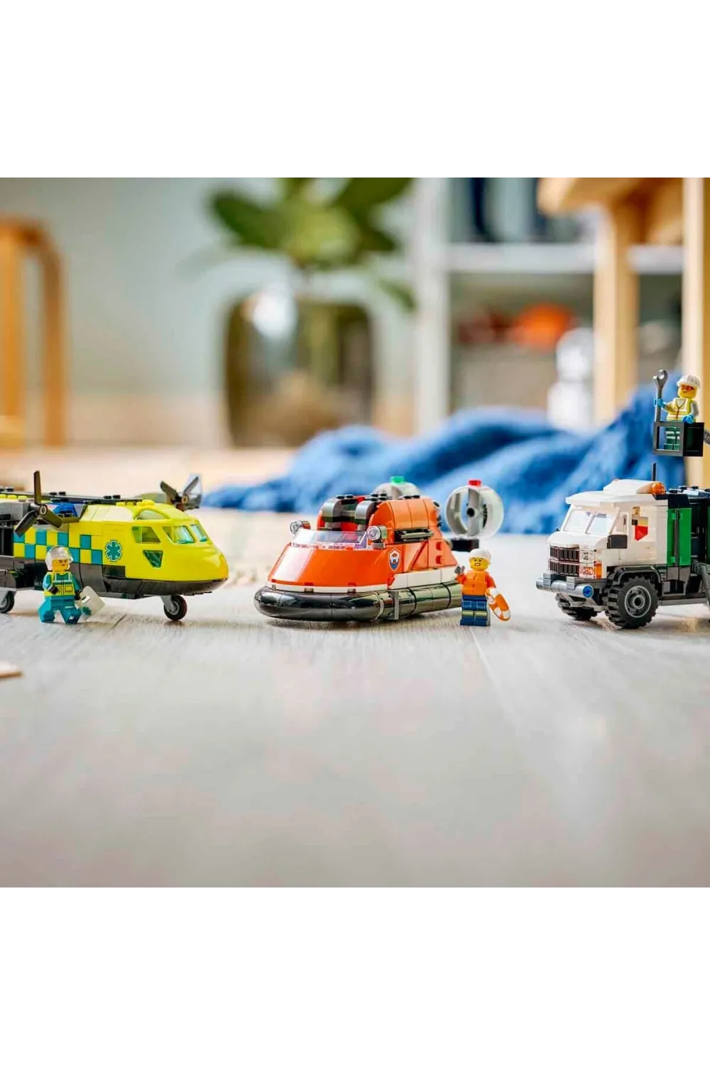 60505 Lego City Uçak, Servis Kamyonu ve Hoverkraft 990 parça +7 yaş