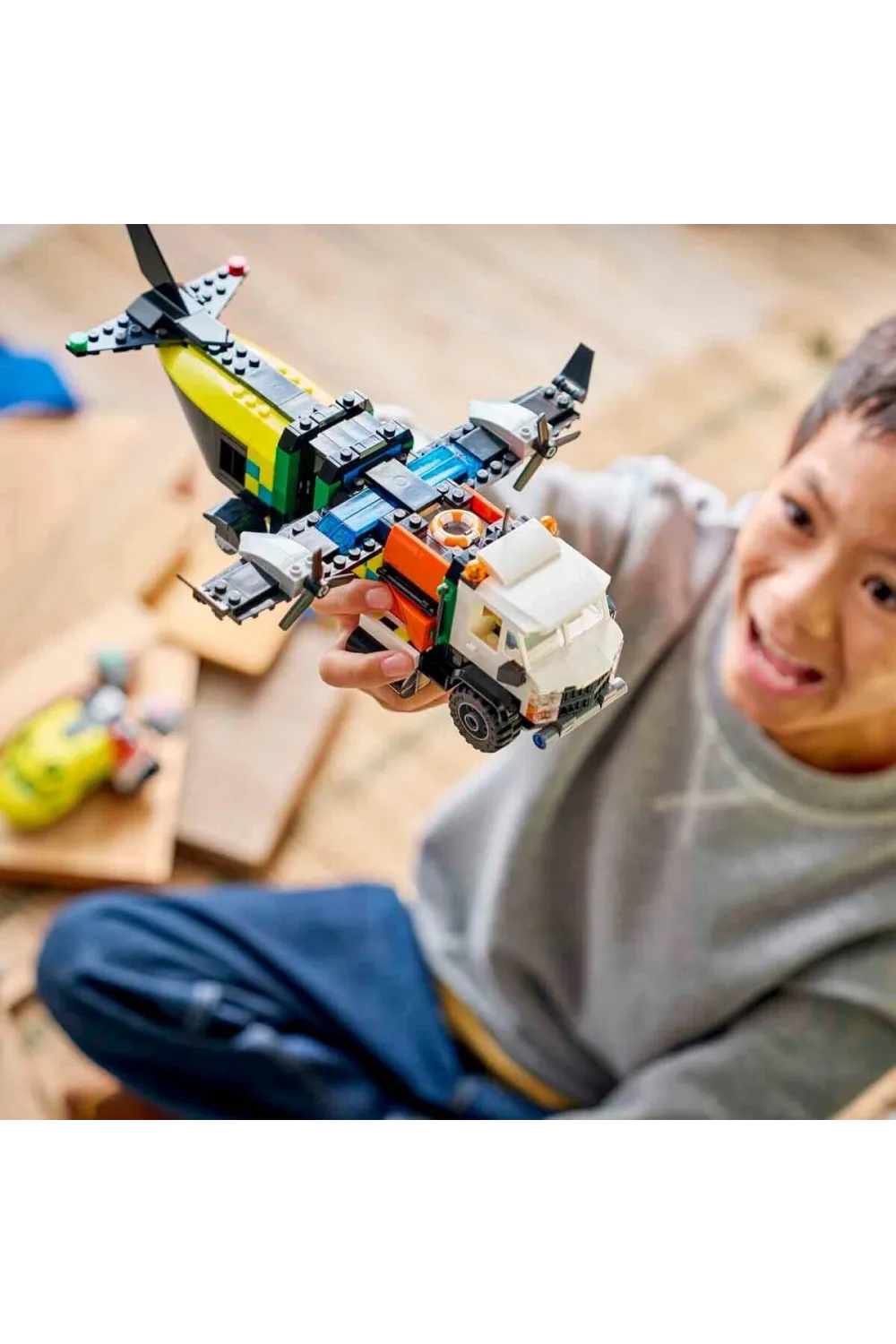 60505 Lego City Uçak, Servis Kamyonu ve Hoverkraft 990 parça +7 yaş