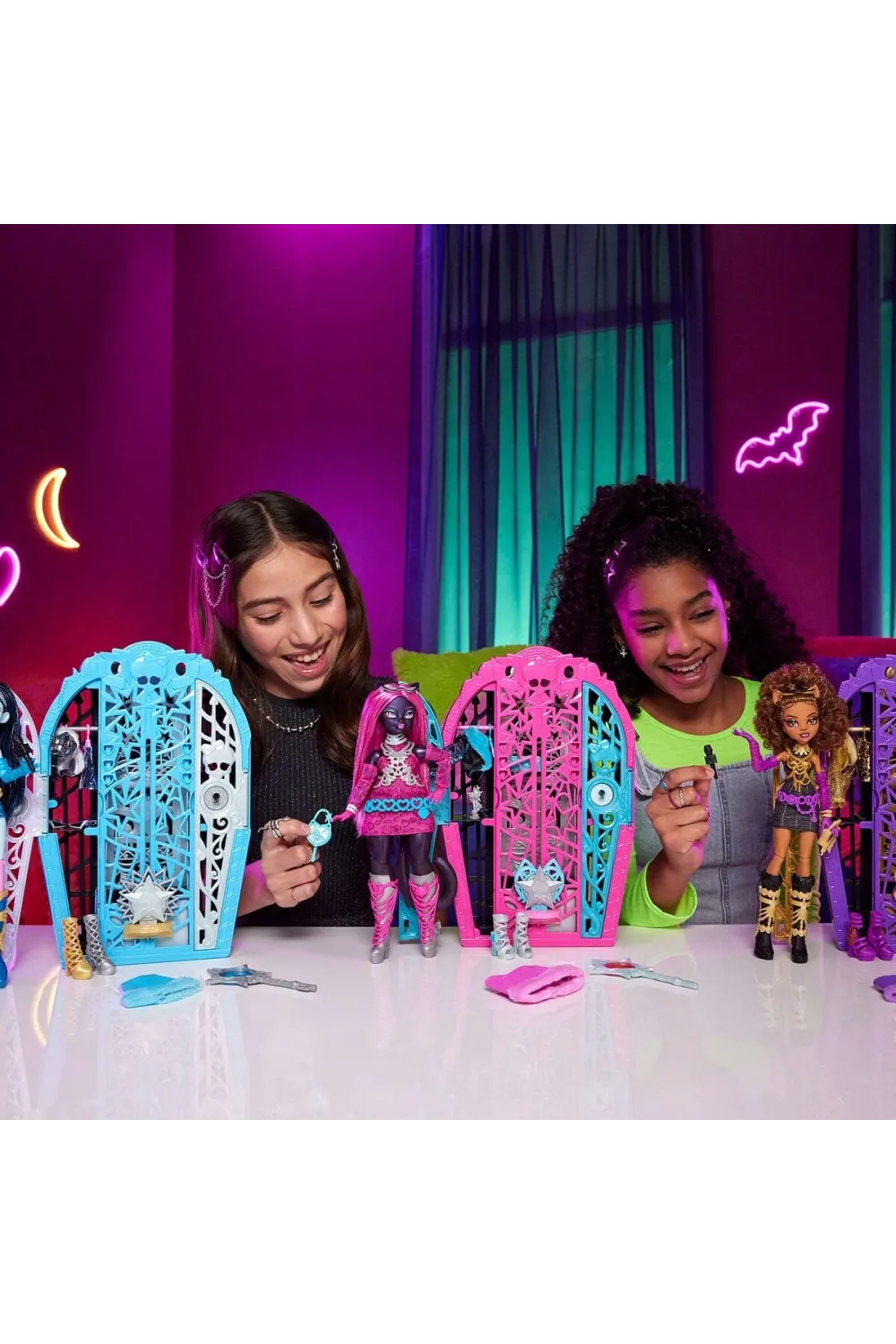 JBG79 Monster High Skulltimate Secrets