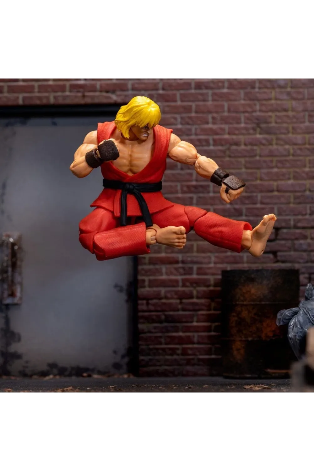 9334218314R00 Street Fighter II Ken 6 Figure