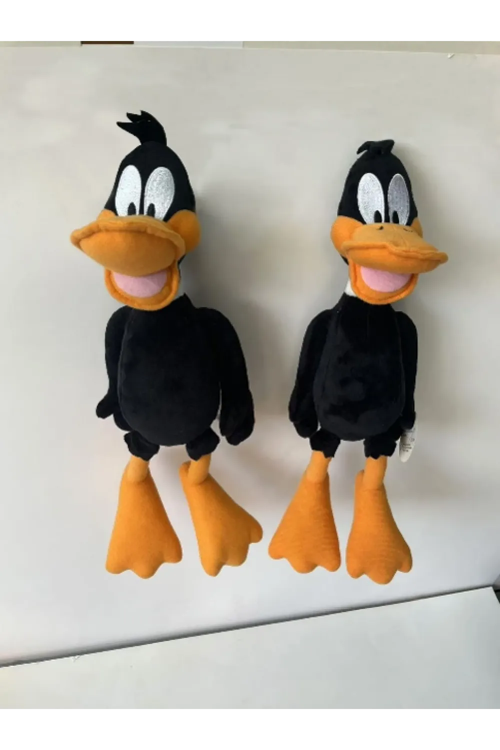 5781 SUN-ANB-PELUŞ DUFFY DUCK 25CM 5R LT