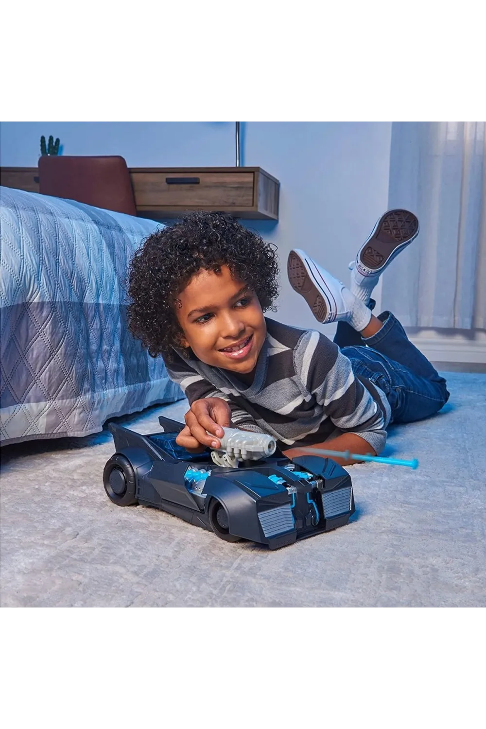 037676 DC Comics Tech Defender Batmobil -Spinmaster