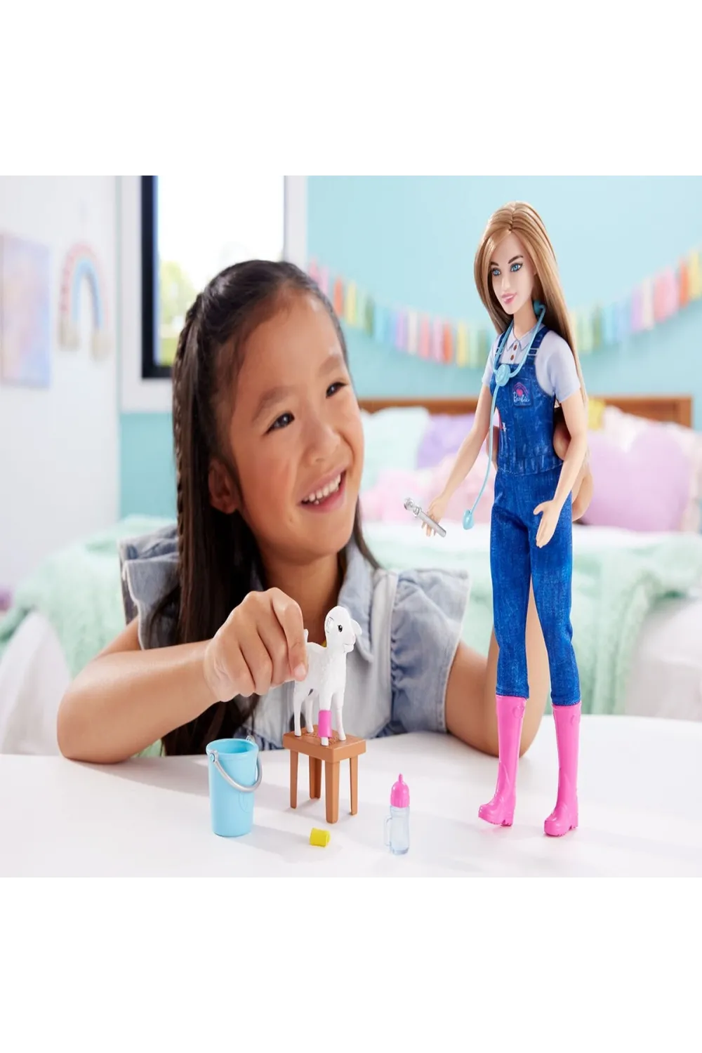 HRG41 Barbie 65.Yıl Deluxe Kariyer Bebekleri