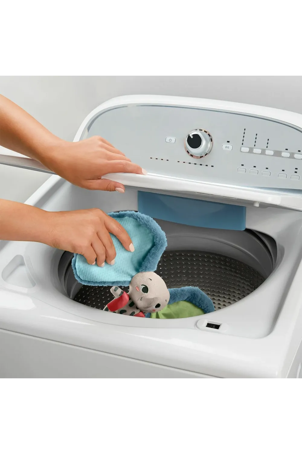 HKD63 Fisher-Price Koca Kulaklı Pelüş Dostum