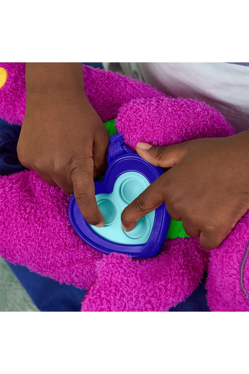 HYG89 Fisher-Price Kalp Yapan Barney Pelüş Oyuncağı