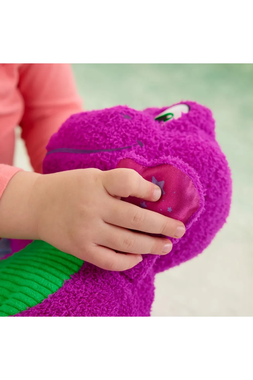 HYG89 Fisher-Price Kalp Yapan Barney Pelüş Oyuncağı