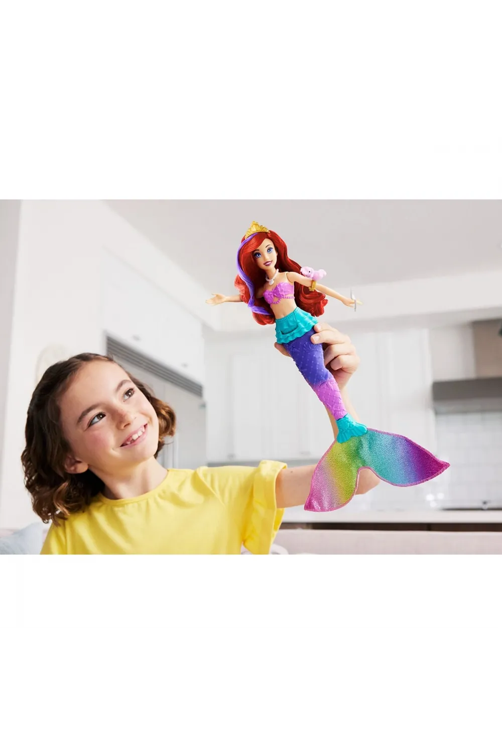 HPD43 Disney Prensesi Ariel Yüzen ve Renk Değiştiren Küçük Deniz Kızı