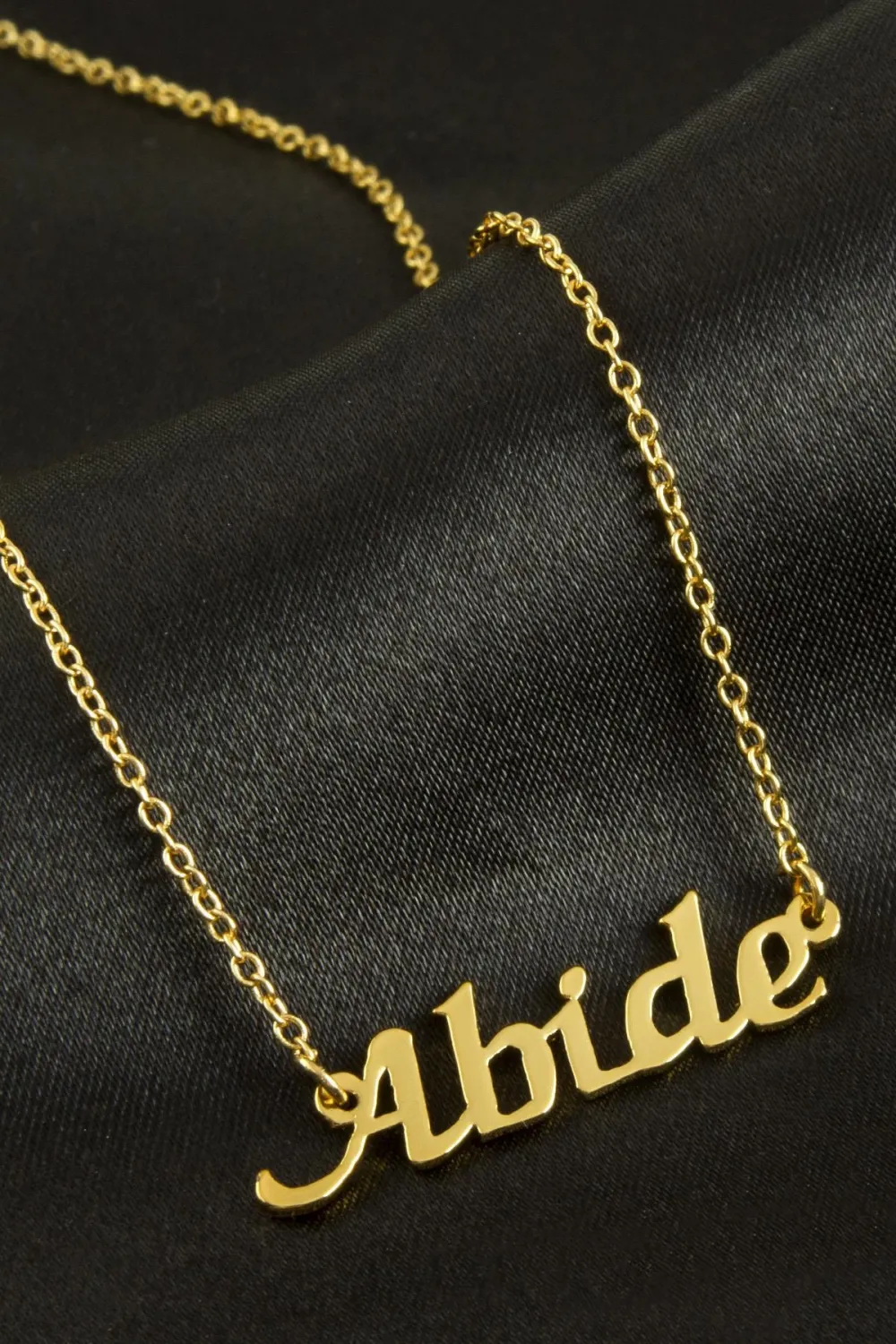 Abide isimli kolye (Kişiye Özel)