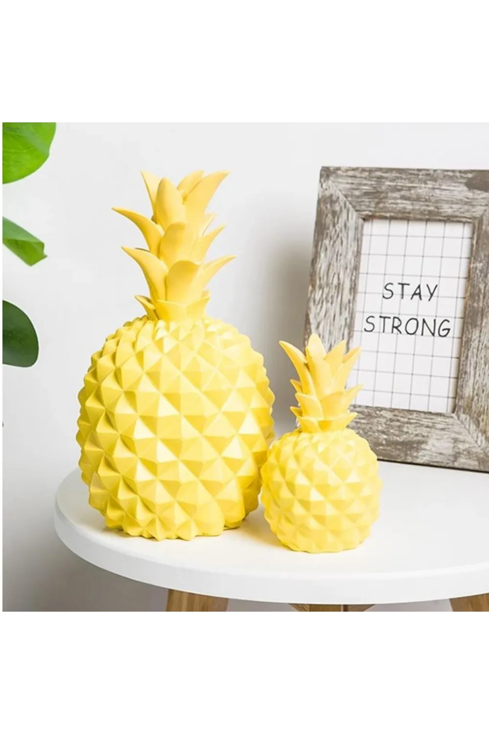 Ananas Şeklinde Desenli Büyük Boy Pilli Masa Ve Gece Lambası