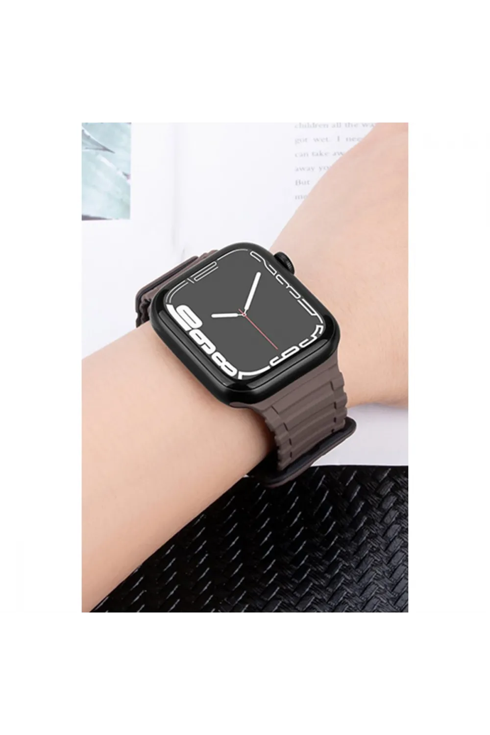 Apple Watch Ultra 49mm Mountain Kordon (saat Değildir) - Siyah-turuncu