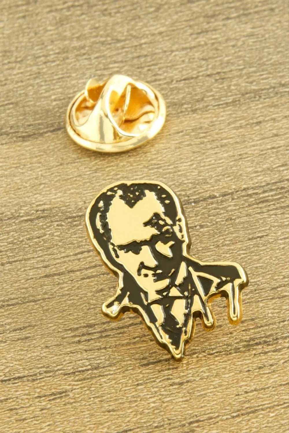 Atatürk Yaka Rozet