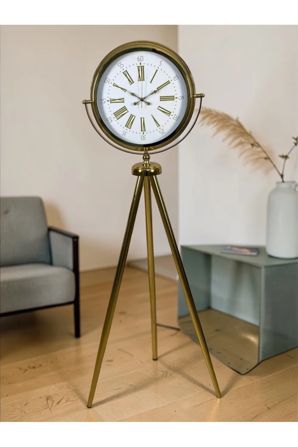 Aura Gold Tripod Ayaklı Dekoratif Saat
