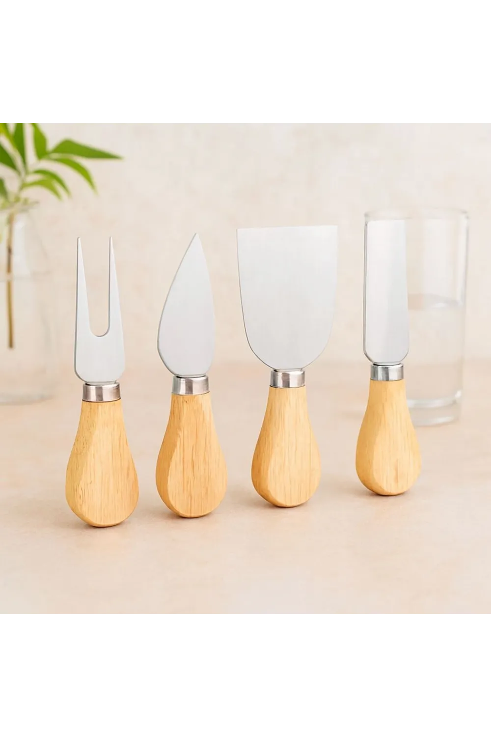 Bambu Saplı 4lü Peynir Bıçak Seti