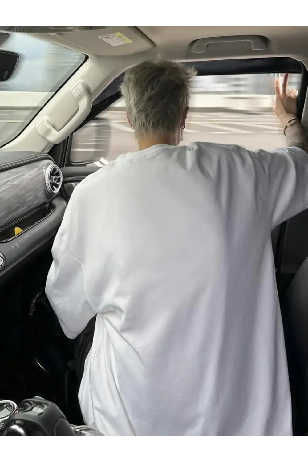 Baskılı Oversize Bisiklet Yaka T-shirt - Beyaz