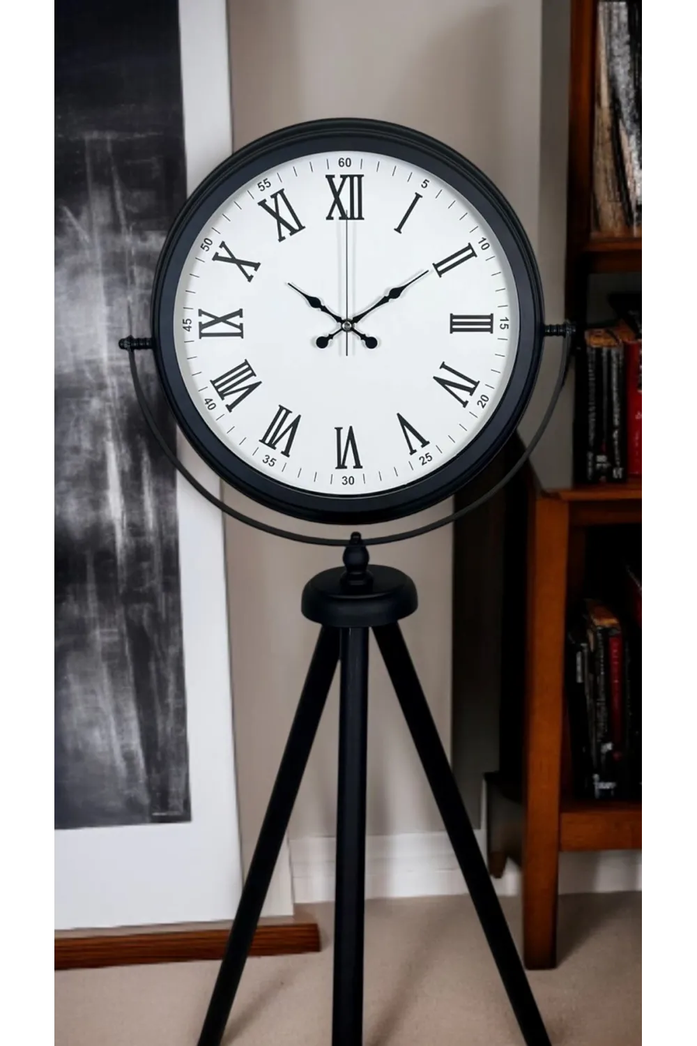 Black Elegance Tripod Ayaklı Saat