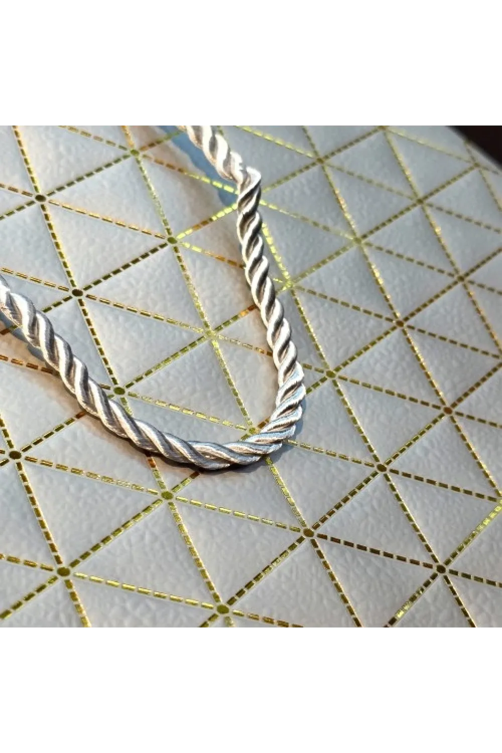 Büyük Boy Gümüş Ve Gold Desenli Karton Çanta