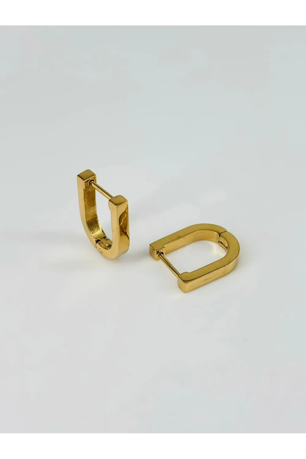   Çelik Erkek Küpe Çap (9 Mm) Kalınlık (3 Mm) - Ekp0018