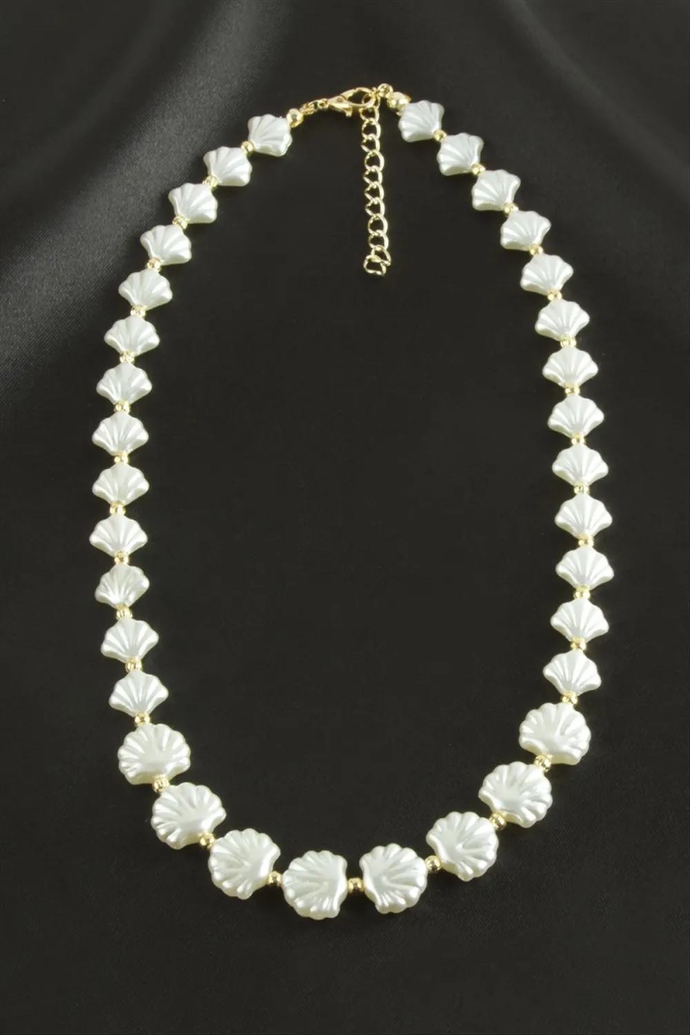 Çiçek İnci Kolye