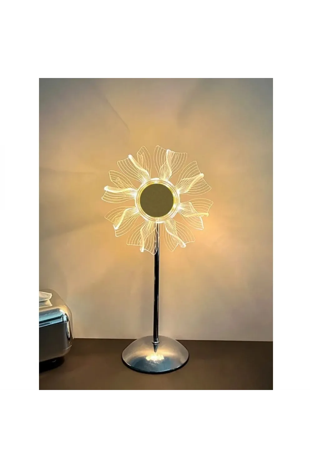 Çiçek Tasarımlı LED Masa Lambası
