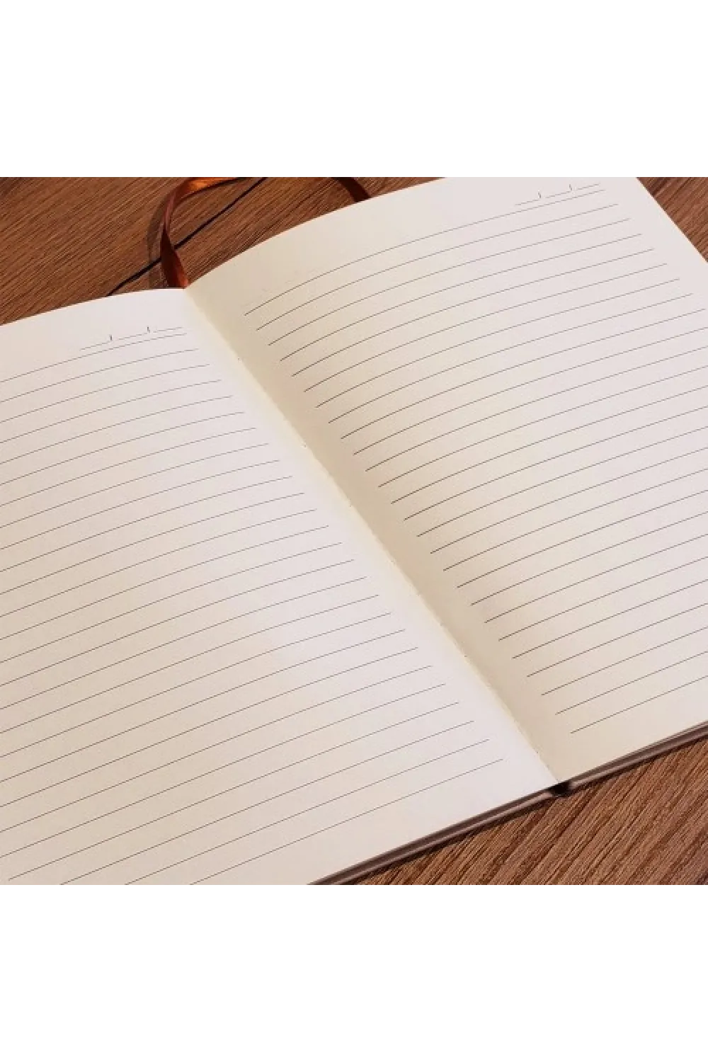 Çizgili Deri Defter