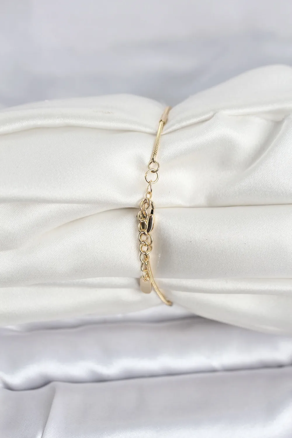 CM 14K Gold Renk Barlı Yılan Zincir Model Kadın Bileklik