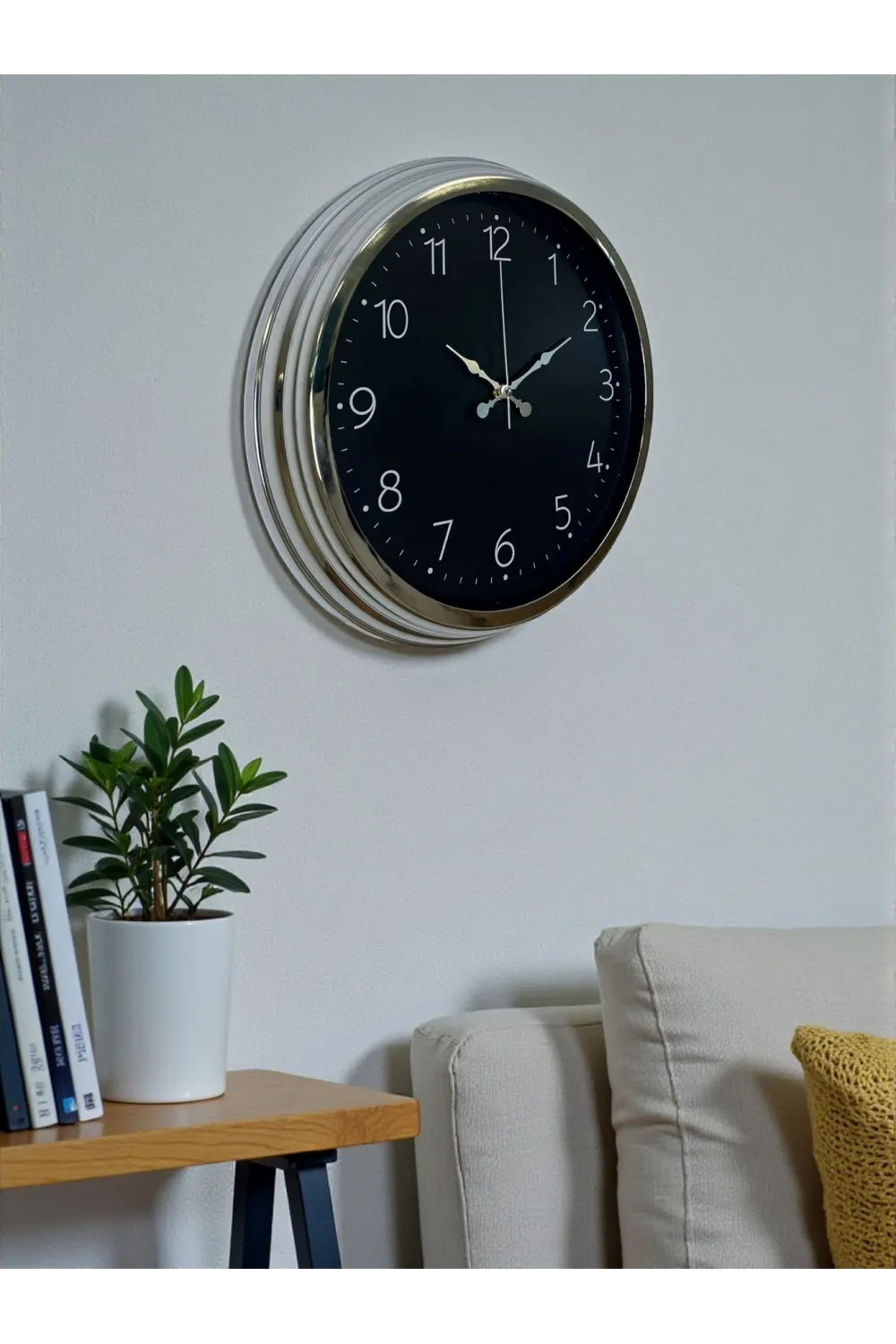 Dekoratif Ve Şık 40 Cm Krom Metal Duvar Saati