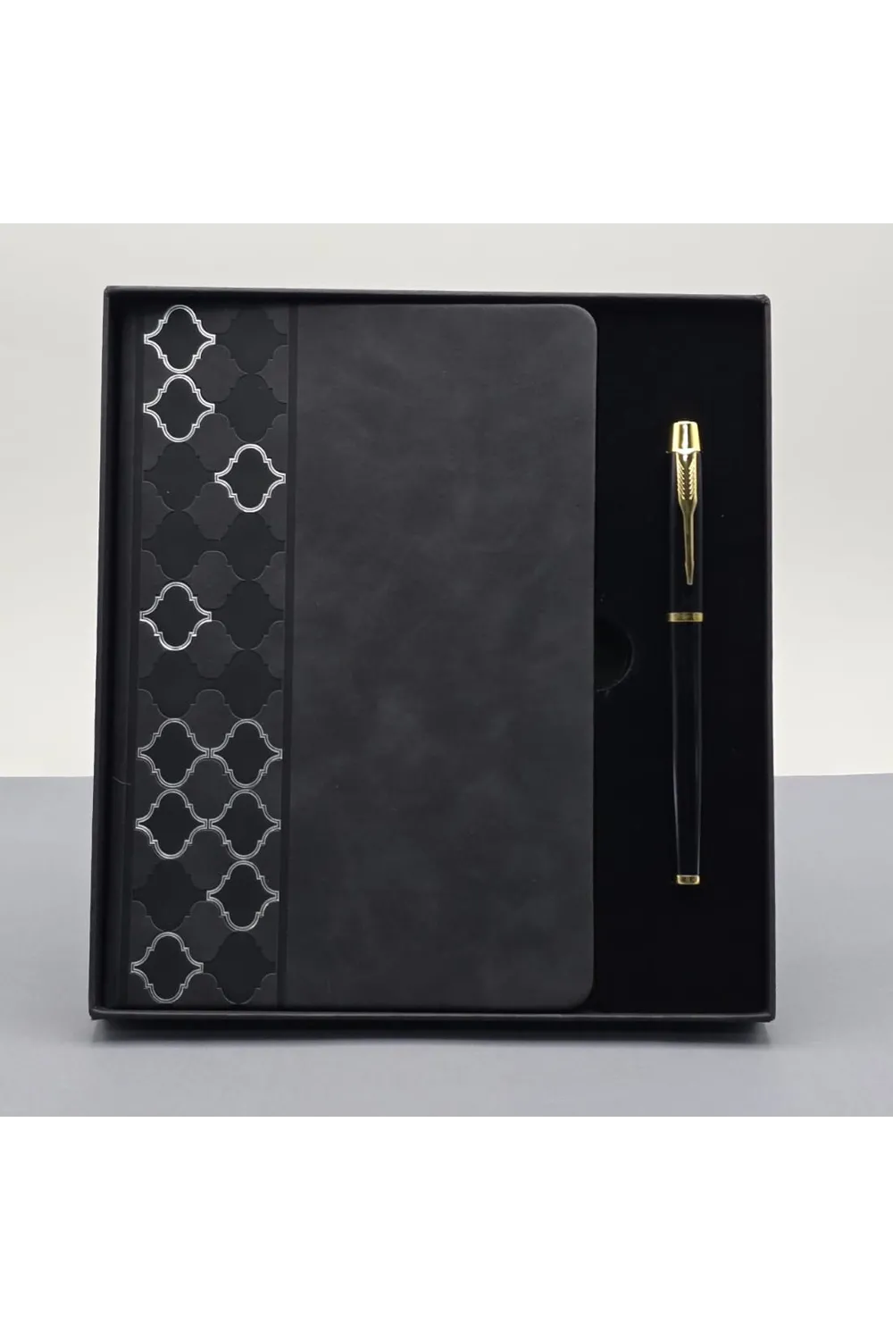 Desenli Siyah Deri Defter Kalem Set