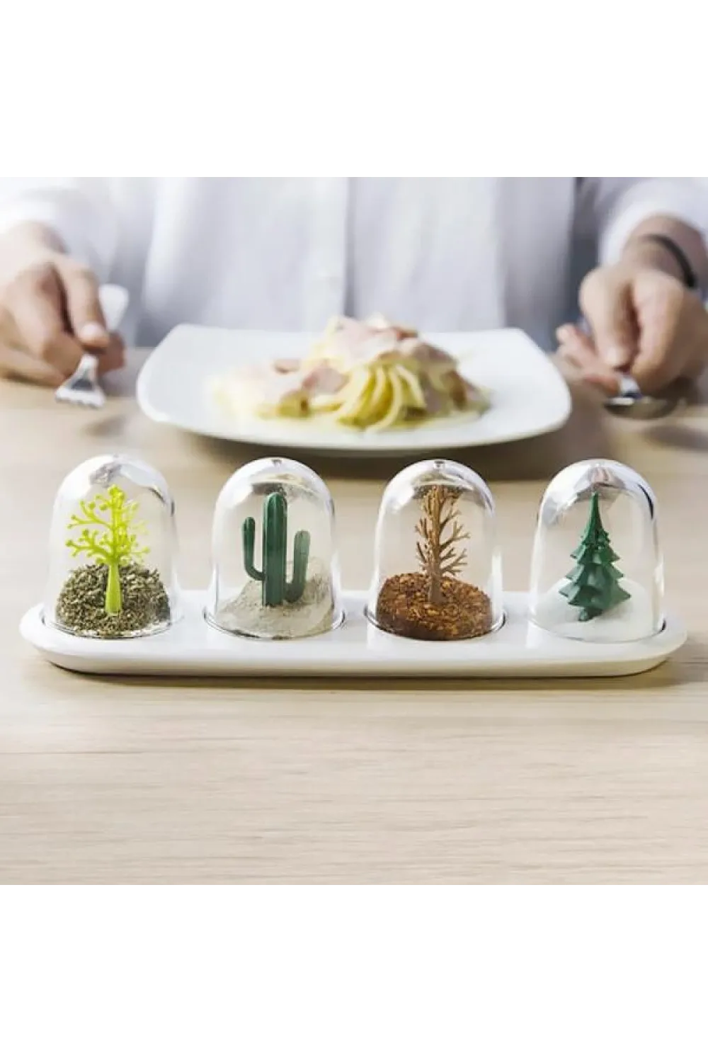 Dört Mevsim Baharatlık - Four Seasons Spice Shakers