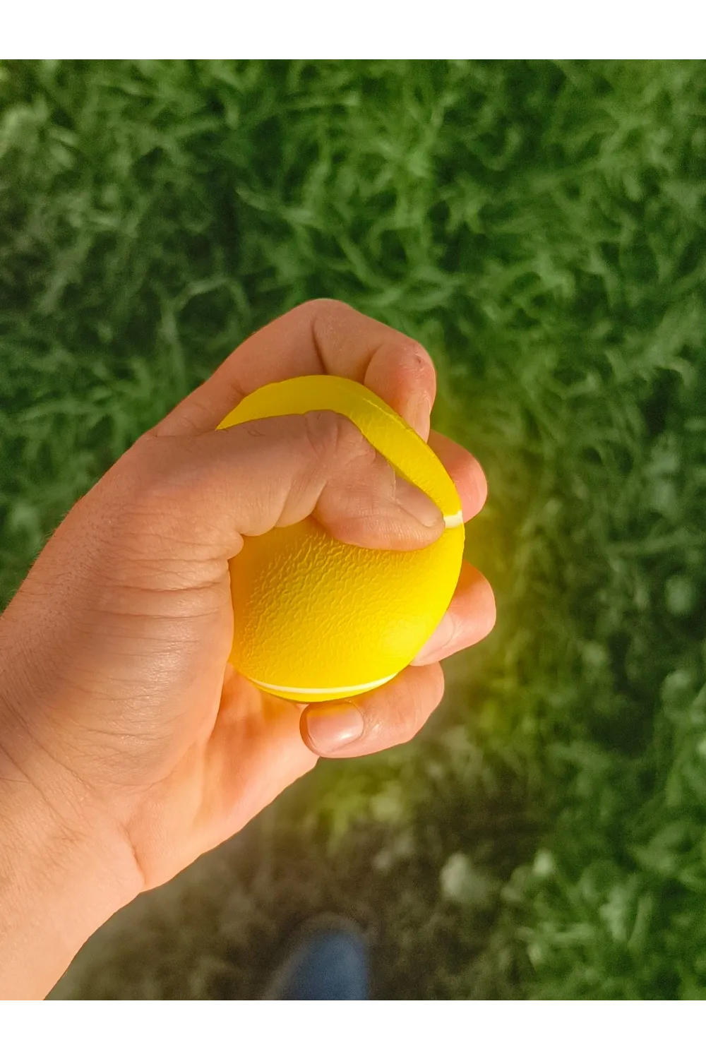 El Bilek Güçlendirme Topu Medium
