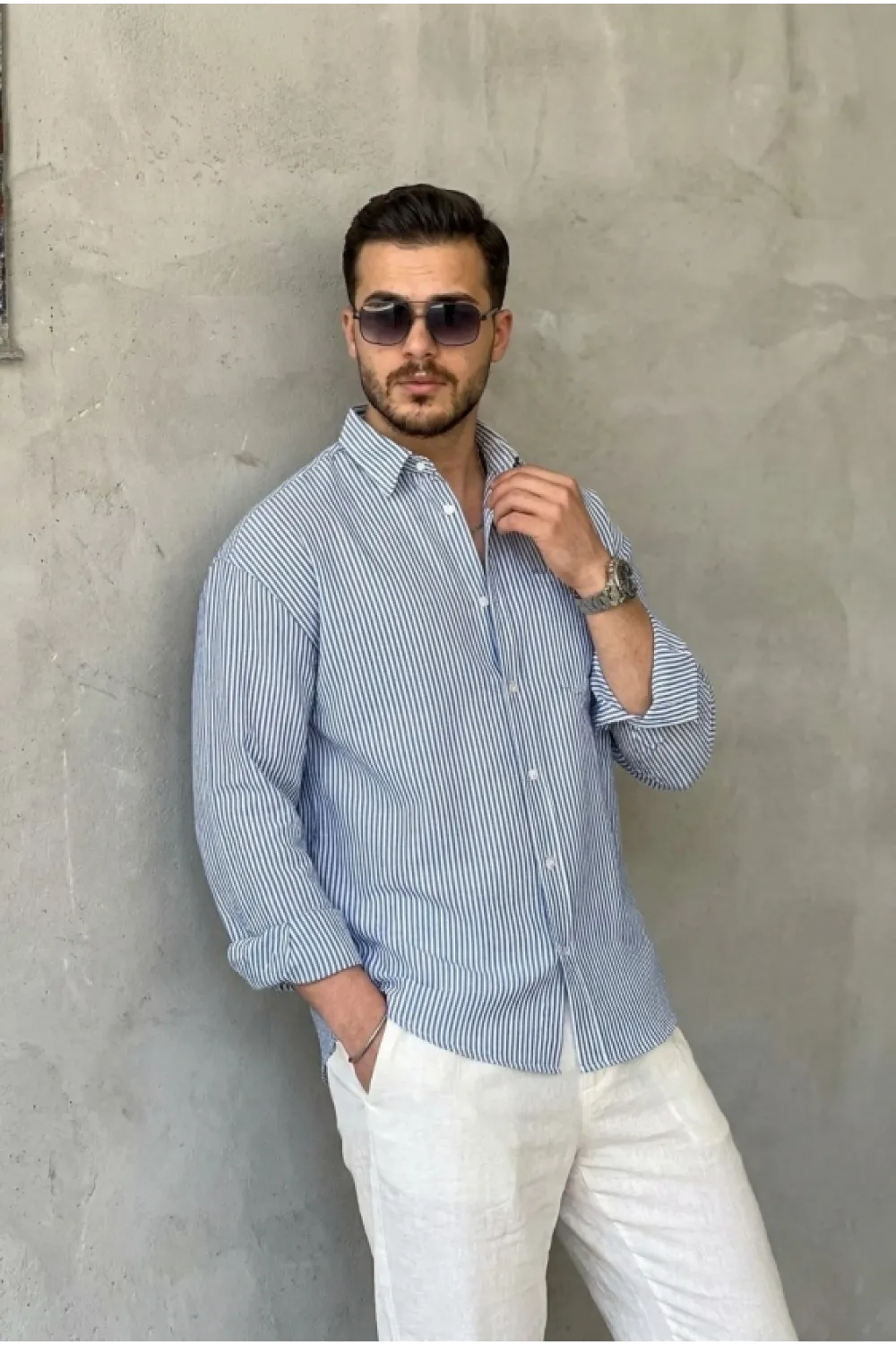 Erkek İnce Çizgili Gofre Kumaş Rahat Kalıp Gömlek