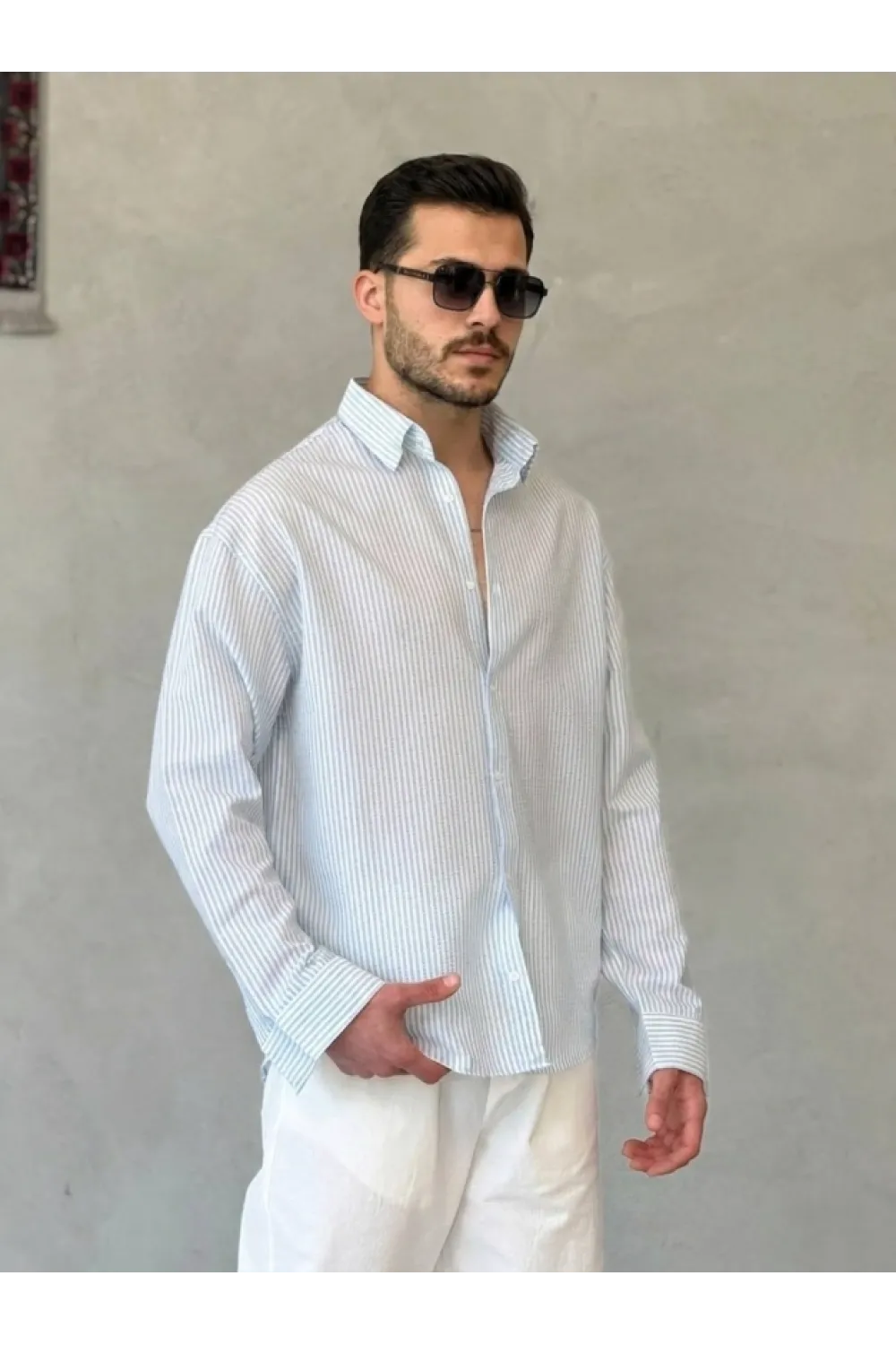 Erkek İnce Çizgili Gofre Kumaş Rahat Kalıp Gömlek